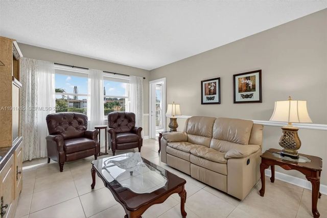 4 of 32 - 3501 Nw 47th Avenue #507, Lauderdale Lakes, FL