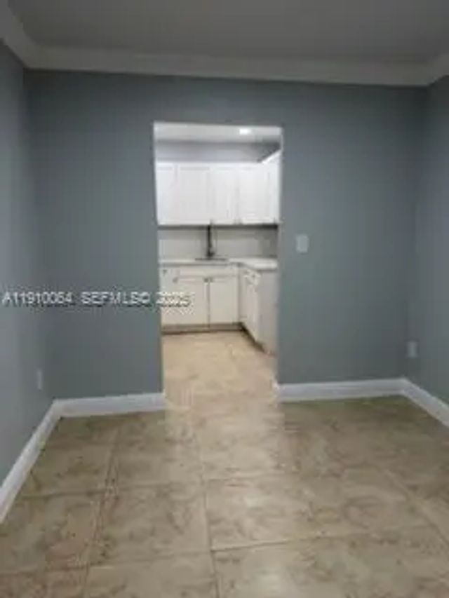 4 of 20 - 1805 W 56th Street #412, Hialeah, FL