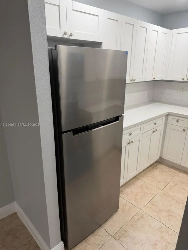 5 of 20 - 1805 W 56th Street #412, Hialeah, FL