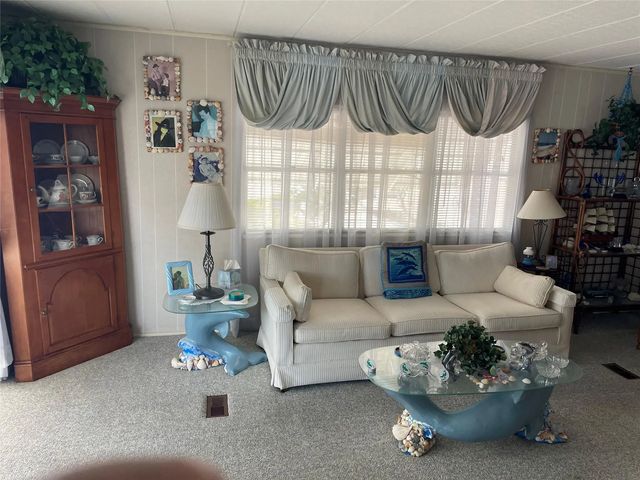 3 of 19 - 8621 Sw 18th Court, Davie, FL