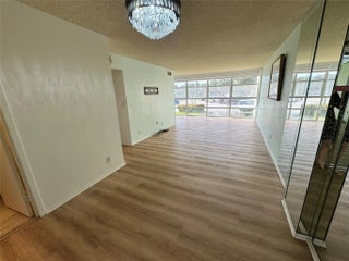 Photo of Listing #F10536869