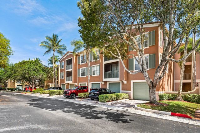 11720 Saint Andrews Place #206, Wellington