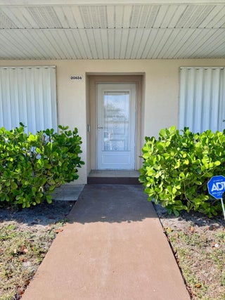 Photo of Listing #R11140701