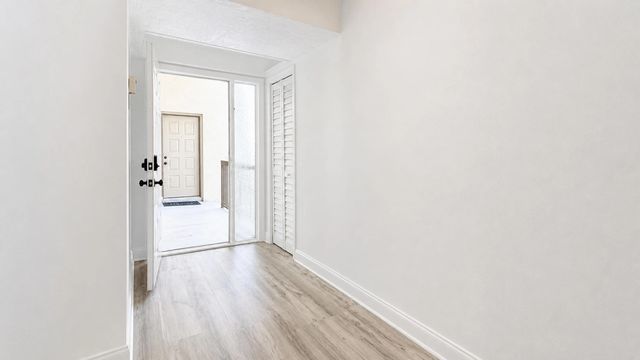 2 of 28 - 2881 Carambola Circle S #2072, Coconut Creek, FL