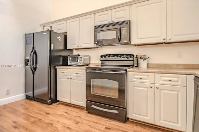 2 of 26 - 7652 S Pinewalk Drive S #139, Margate, FL