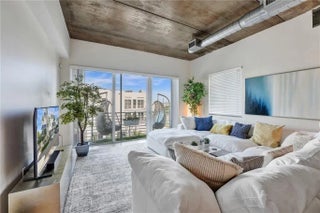 Photo of Listing #F10536917