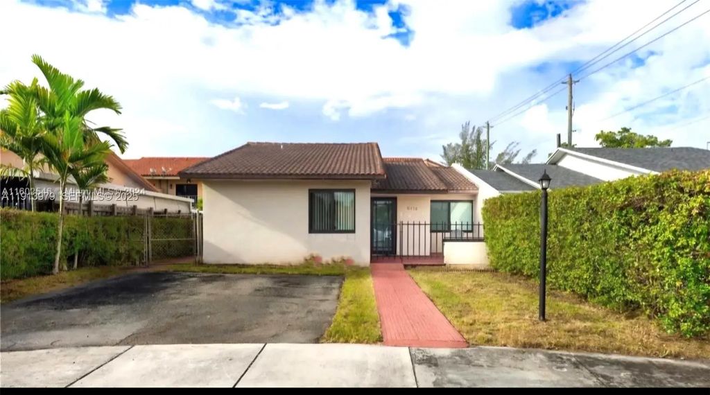 11570 Sw 5th Street, Sweetwater