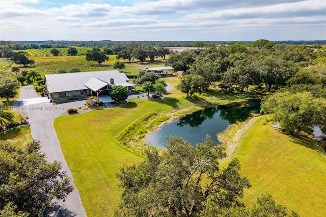 5675 County Road 78, LaBelle