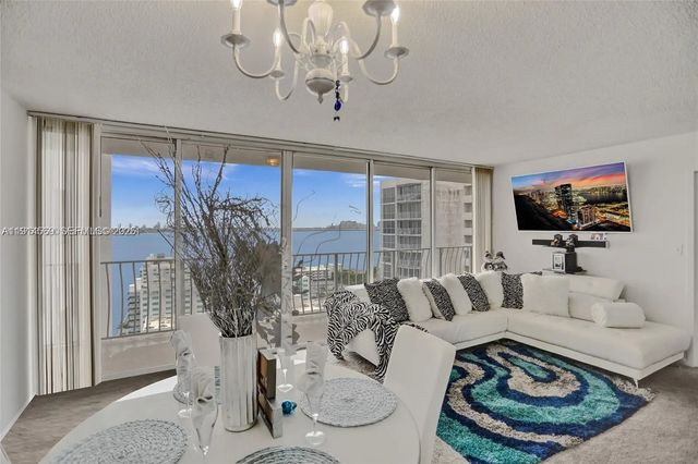 5 of 37 - 7601 E Treasure Drive #2421, North Bay Village, FL
