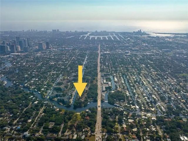 2 of 5 - 1136 Pina Del Rio, Fort Lauderdale, FL