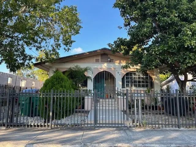 161 Nw 35th Street, Miami