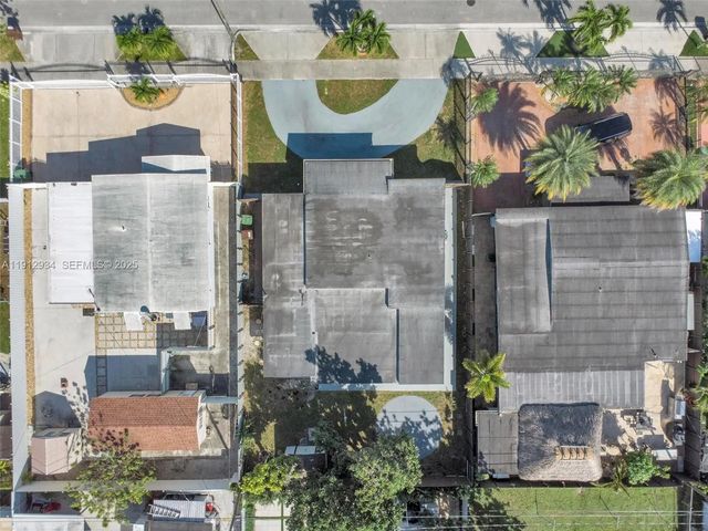2 of 35 - 342 W 37th Street, Hialeah, FL