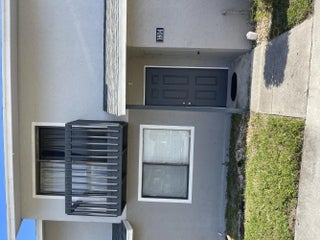 Photo of Listing #R11140993