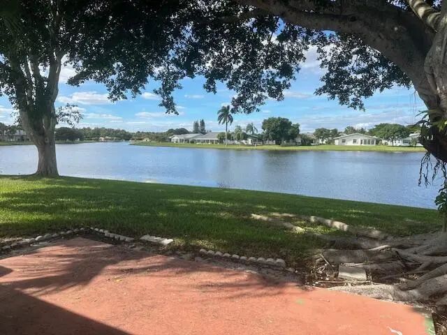 4 of 17 - 5195 Nicholas Drive, West Palm Beach, FL