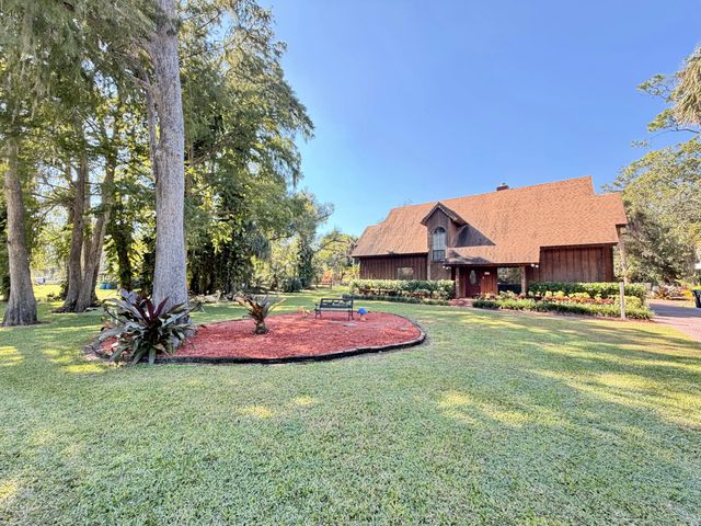 2 of 53 - 505 Se 18th Way, Okeechobee, FL