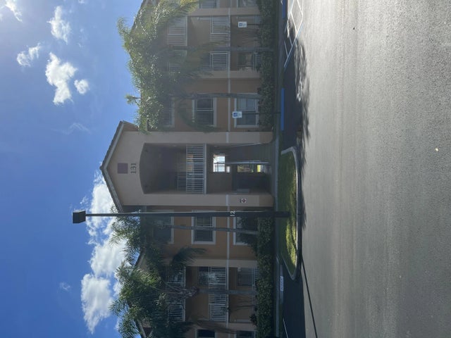 Photo of Listing #R11141141