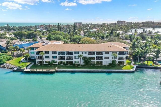 1630 Seaway Drive #106, Fort Pierce