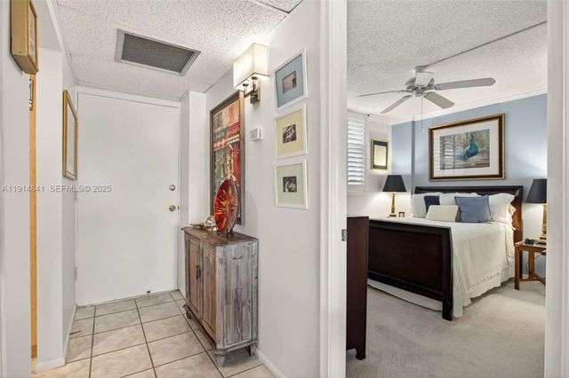 3 of 33 - 115 Royal Park Drive #2c, Oakland Park, FL