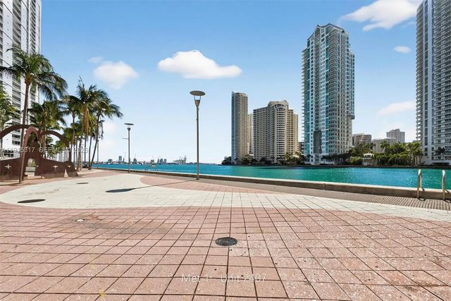3 of 40 - 300 S Biscayne Boulevard #t-2407, Miami, FL
