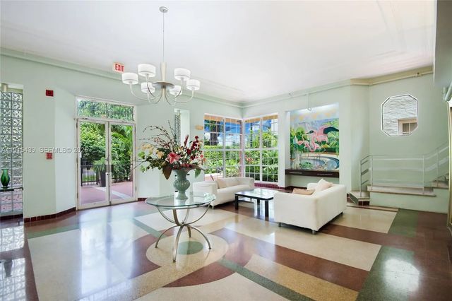 2 of 8 - 1051 Meridian Avenue #1m, Miami Beach, FL