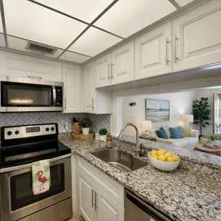 Photo of Listing #R11141360