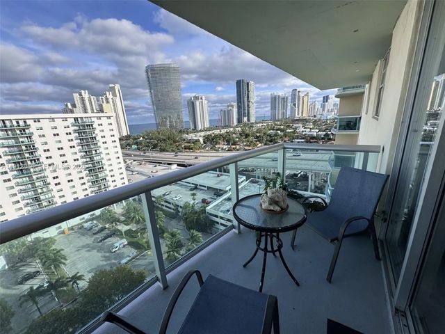 19390 Collins Avenue #1608, Sunny Isles Beach