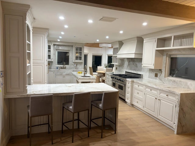 Photo of Listing #F10537339