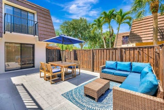 Photo of Listing #R11141413