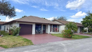 Photo of Listing #F10537054