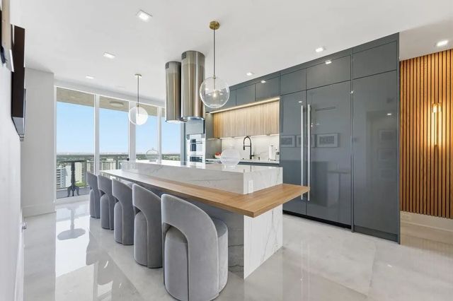 4 of 20 - 3100 N Ocean Boulevard #2307, Fort Lauderdale, FL