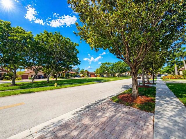 4 of 34 - 3663 Se 2nd Drive, Homestead, FL