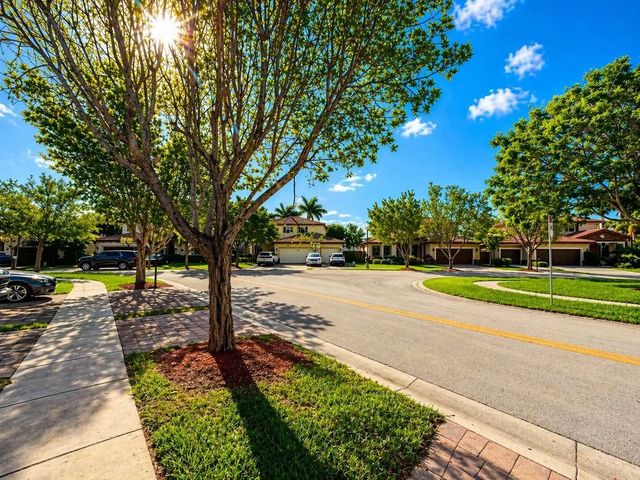 5 of 34 - 3663 Se 2nd Drive, Homestead, FL