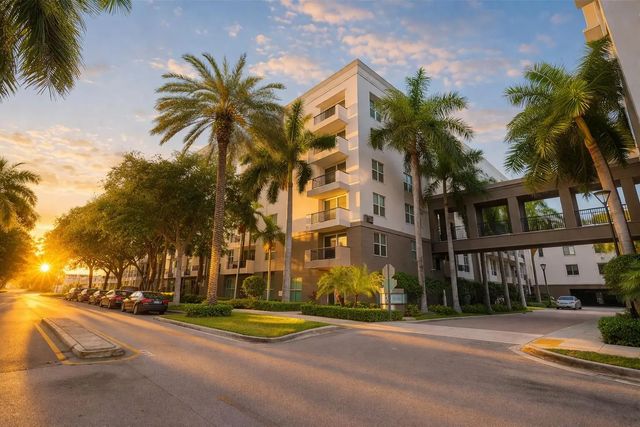 2 of 32 - 2401 Ne 65th Street #603, Fort Lauderdale, FL