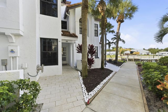 2 of 53 - 2359 Treasure Isle Drive #38, Palm Beach Gardens, FL