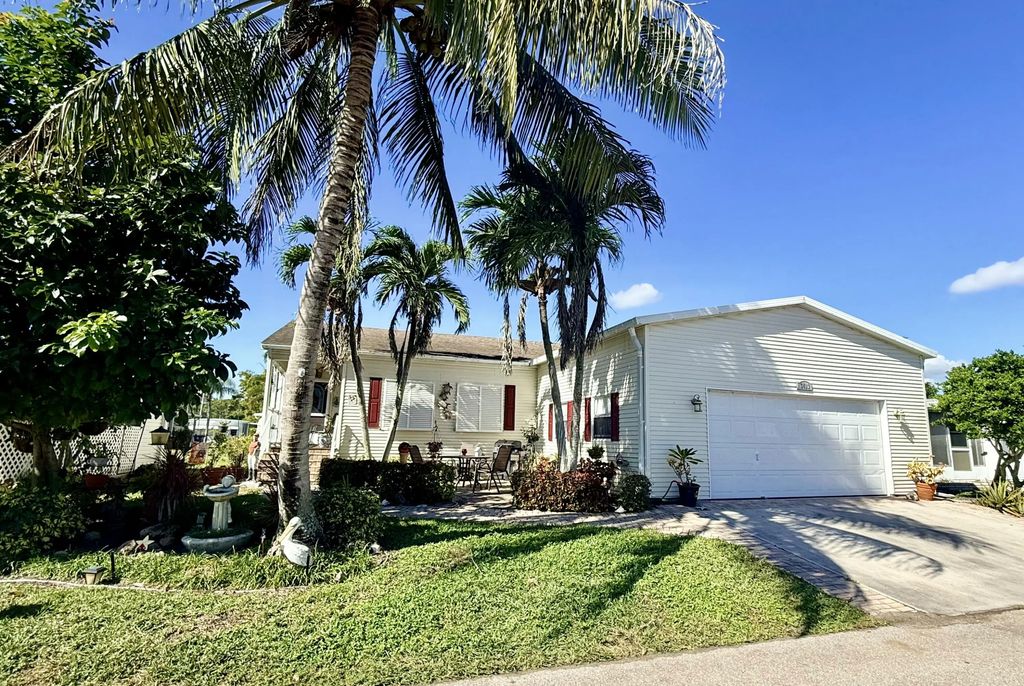 6403 Birch Lane, Lantana
