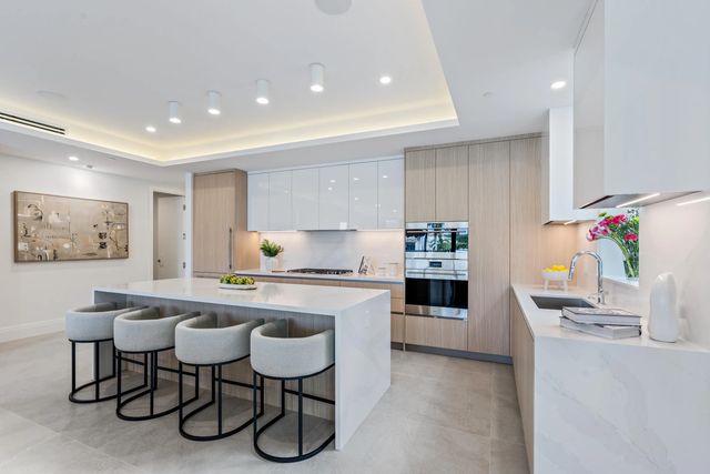 2 of 29 - 87 Isle Of Venice Drive #202s, Fort Lauderdale, FL