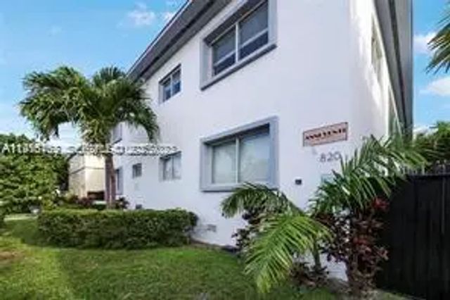 820 15th Street #104, Miami Beach