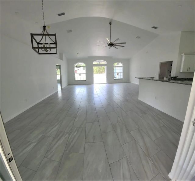 4 of 7 - 14429 36th Avenue, Summerfield, FL
