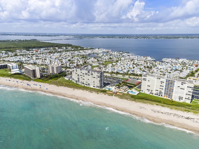 Photo of Listing #R11141715