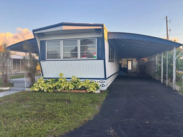 562 Ne 47th St, Lot 393, Deerfield Beach