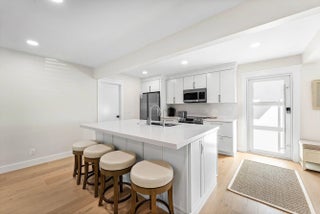 Photo of Listing #R11141812