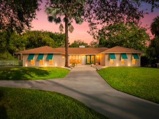 Photo of Listing #R11141828