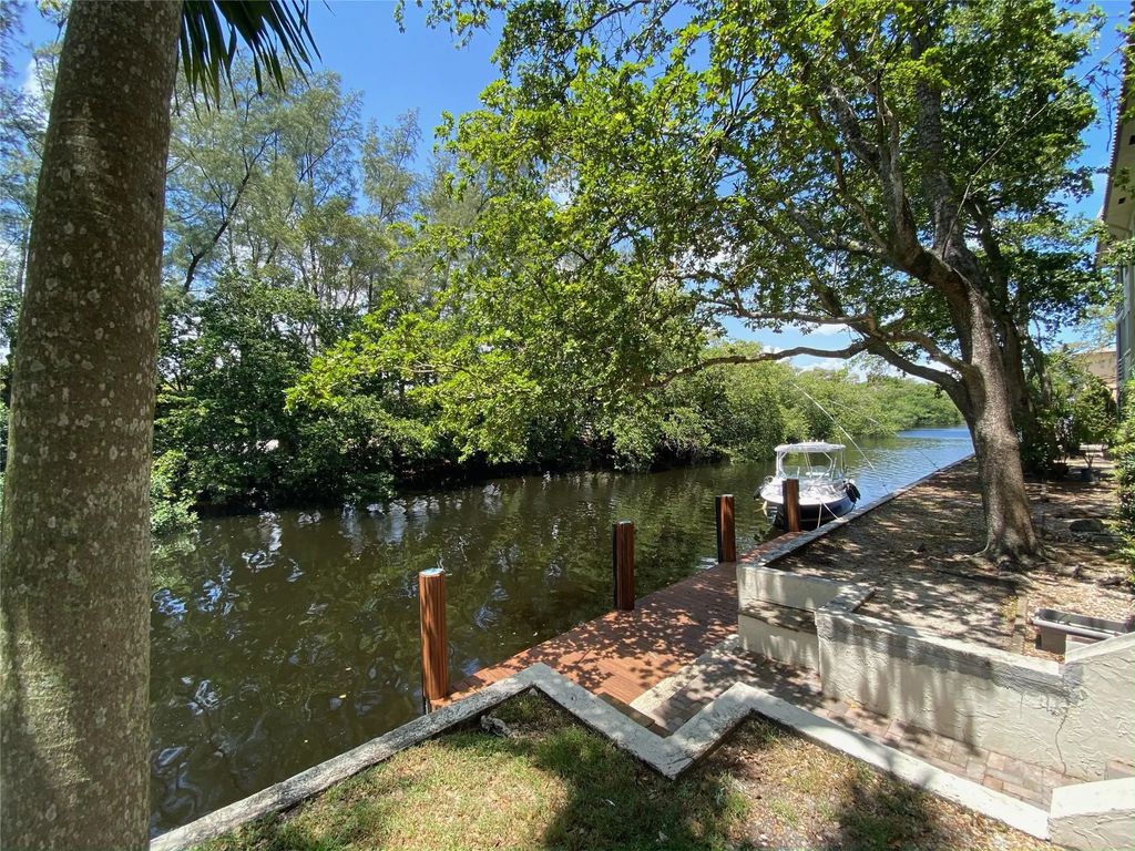 1400 Ne 57th Street #104, Fort Lauderdale