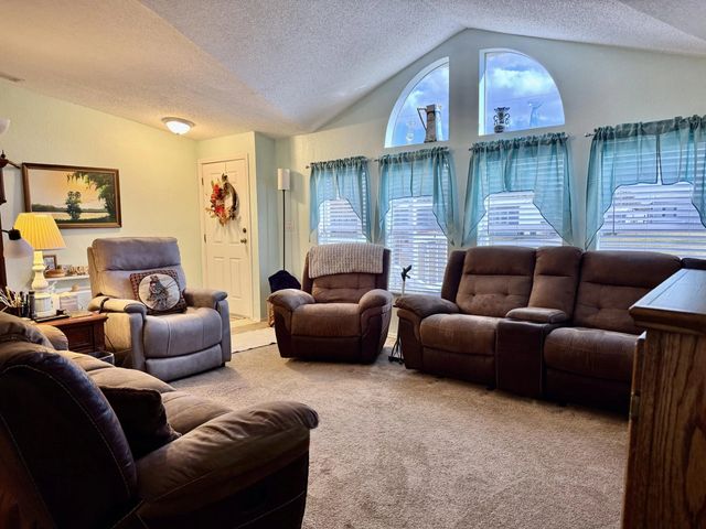 5 of 39 - 2091 Se 24th Boulevard, Okeechobee, FL