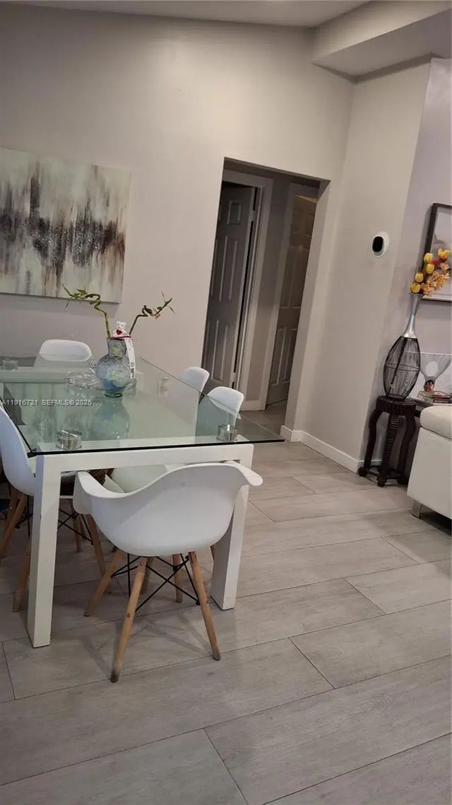 5 of 37 - 3510 Nw 33rd Avenue, Miami, FL