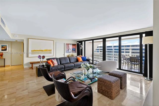 4 of 50 - 2 Grove Isle Drive #b1804, Coconut Grove, FL