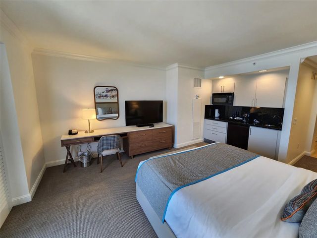 3 of 16 - 601 N Ft Lauderdale Bch Boulevard #1116, Fort Lauderdale, FL