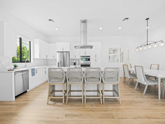 2 of 29 - 1446 Sw 23rd Street, Fort Lauderdale, FL