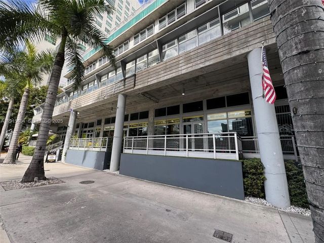 169 Sw 7th Street #cu-c & Cu-d, Miami