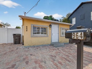 Photo of Listing #R11142129